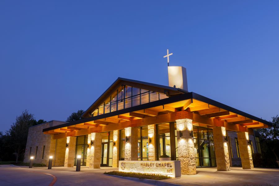 St. Andrew's United Methodist Church Hasley Chapel in Plano, Texas was built by Talley Riggins Construction Group.